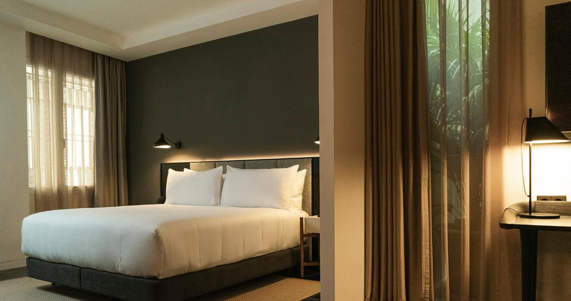 Mercer Plaza Sevilla 5 Gl Екстериор снимка