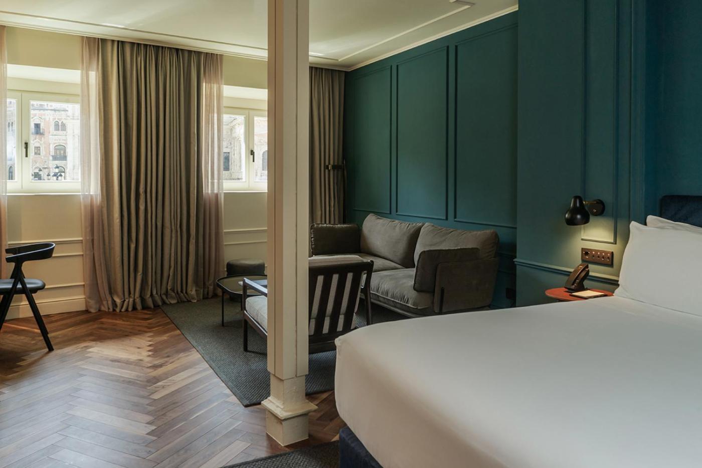 Mercer Plaza Sevilla 5 Gl Екстериор снимка